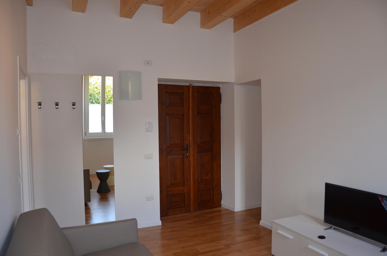 Palazzo Oltre Apartment Арко Екстериор снимка